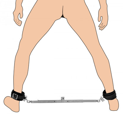 Squat Anal Impaler mit Spreizstange und Fesseln